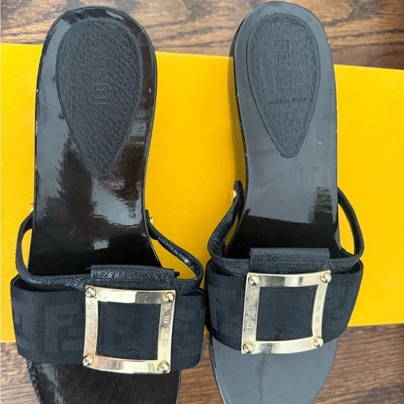 FENDI Authentic Black Wooden Slide Sandals w/ Logo Canvas & Gold Buckle, size 37 - Picture 8 of 9
